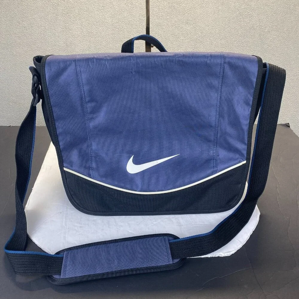 Vintage NIKE Shoulder Laptop Messenger Bag Blue/Black